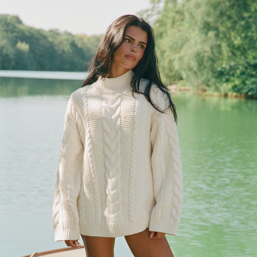 Oversize jumper i kabelstrik - Creme