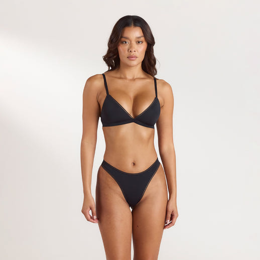 Comfort Triangle Bralette - Sort