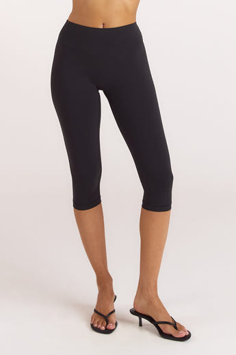 ContourSoft Capri Leggings - Sort