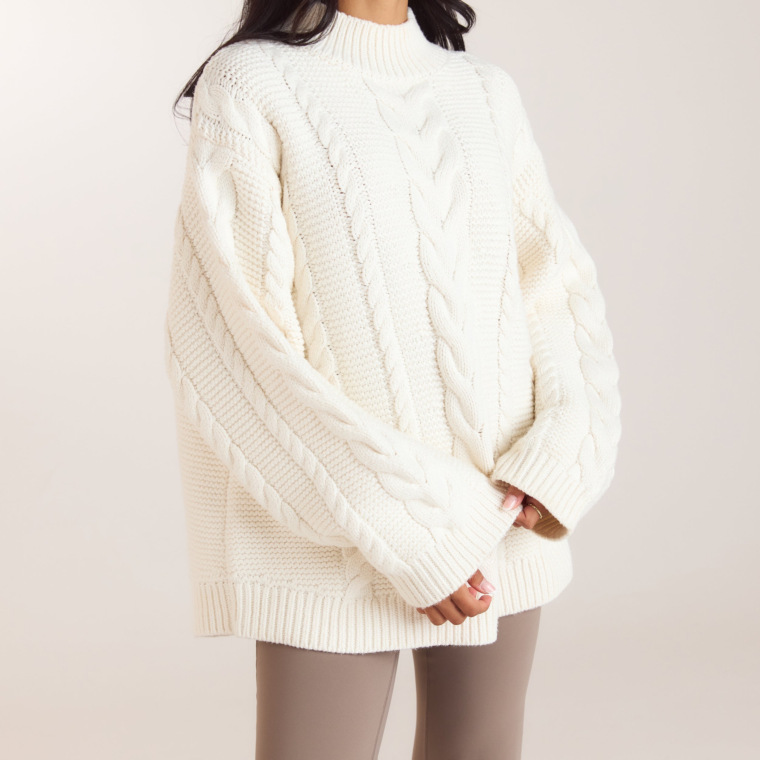 Oversize jumper i kabelstrik | Oversize jumper i kabelstrik - Creme