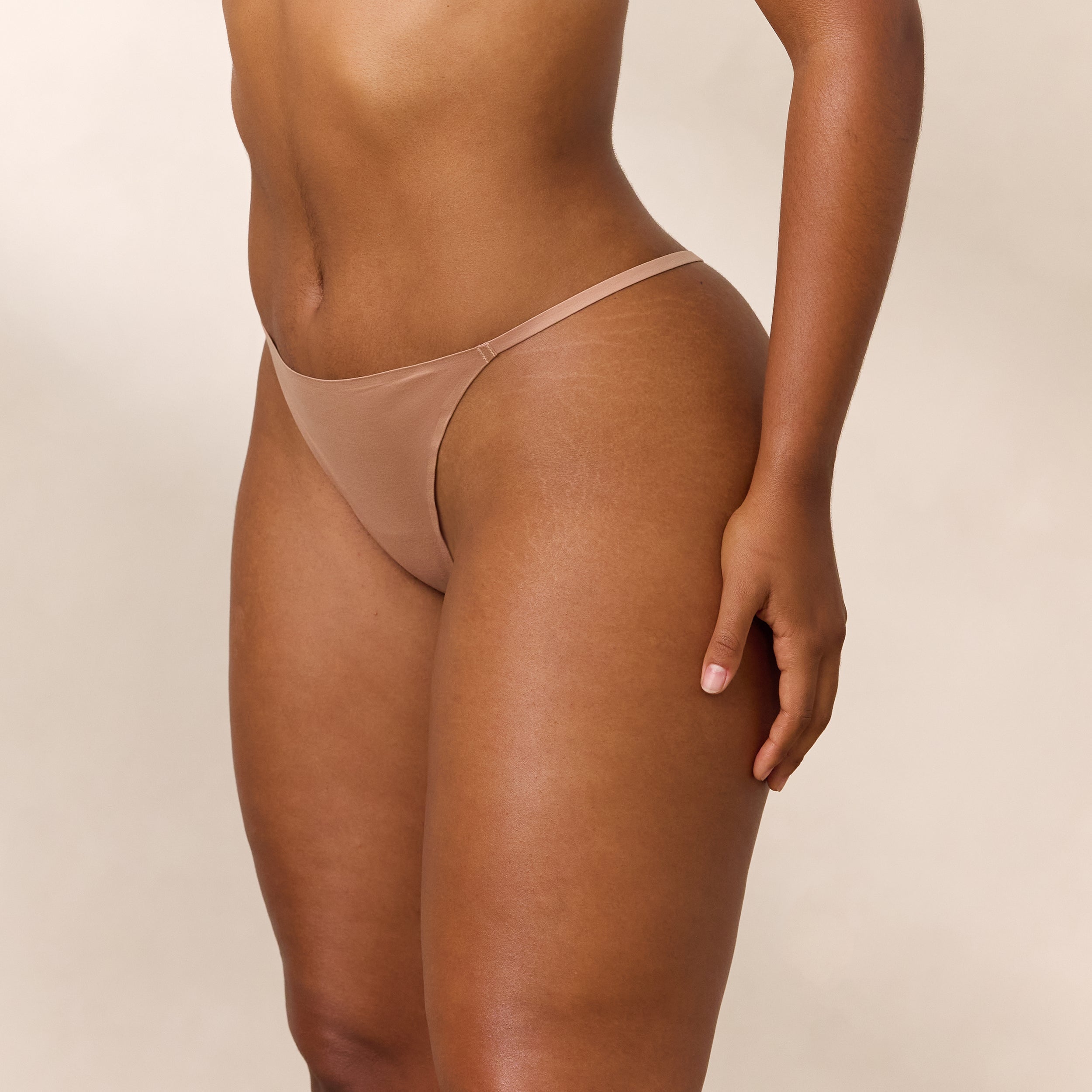 Everyday Ultimate G-streng | Amber, L