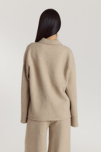 Strikket jumper med halv knapstolpe - Mink alternate