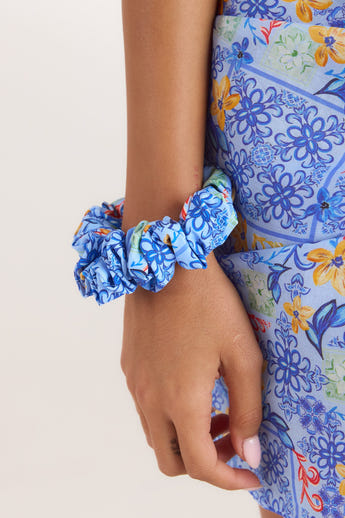 Mosaic Scrunchie - Blå Print alternate