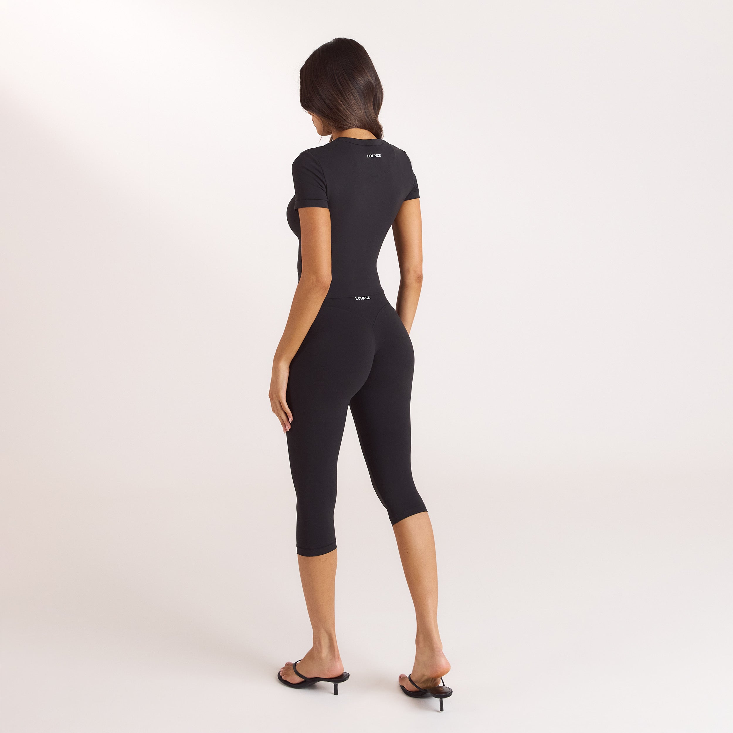 ContourSoft Capri Leggings - Sort alternate