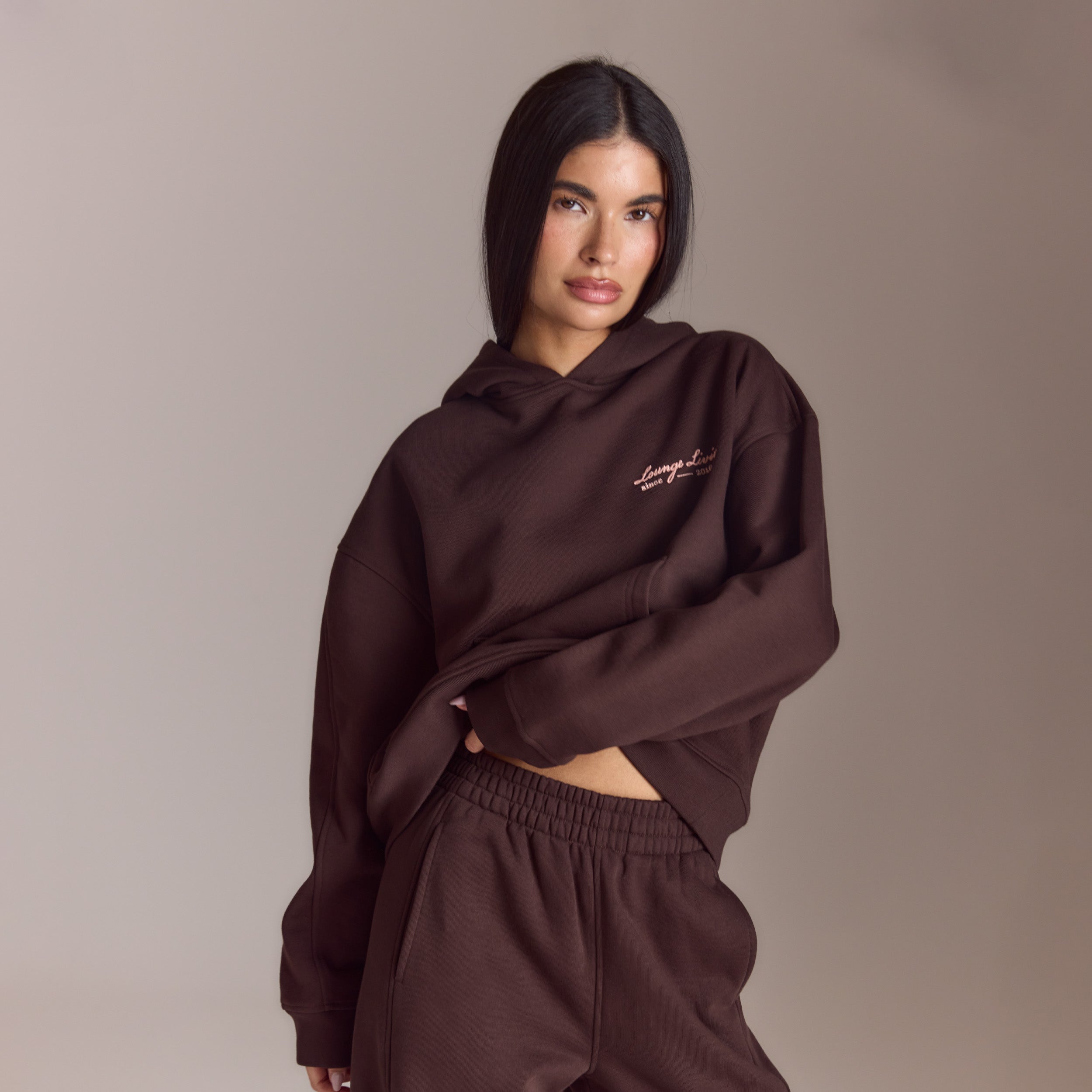 Lounge Living Hoodie | Lounge Living Hoodie - Chokolade