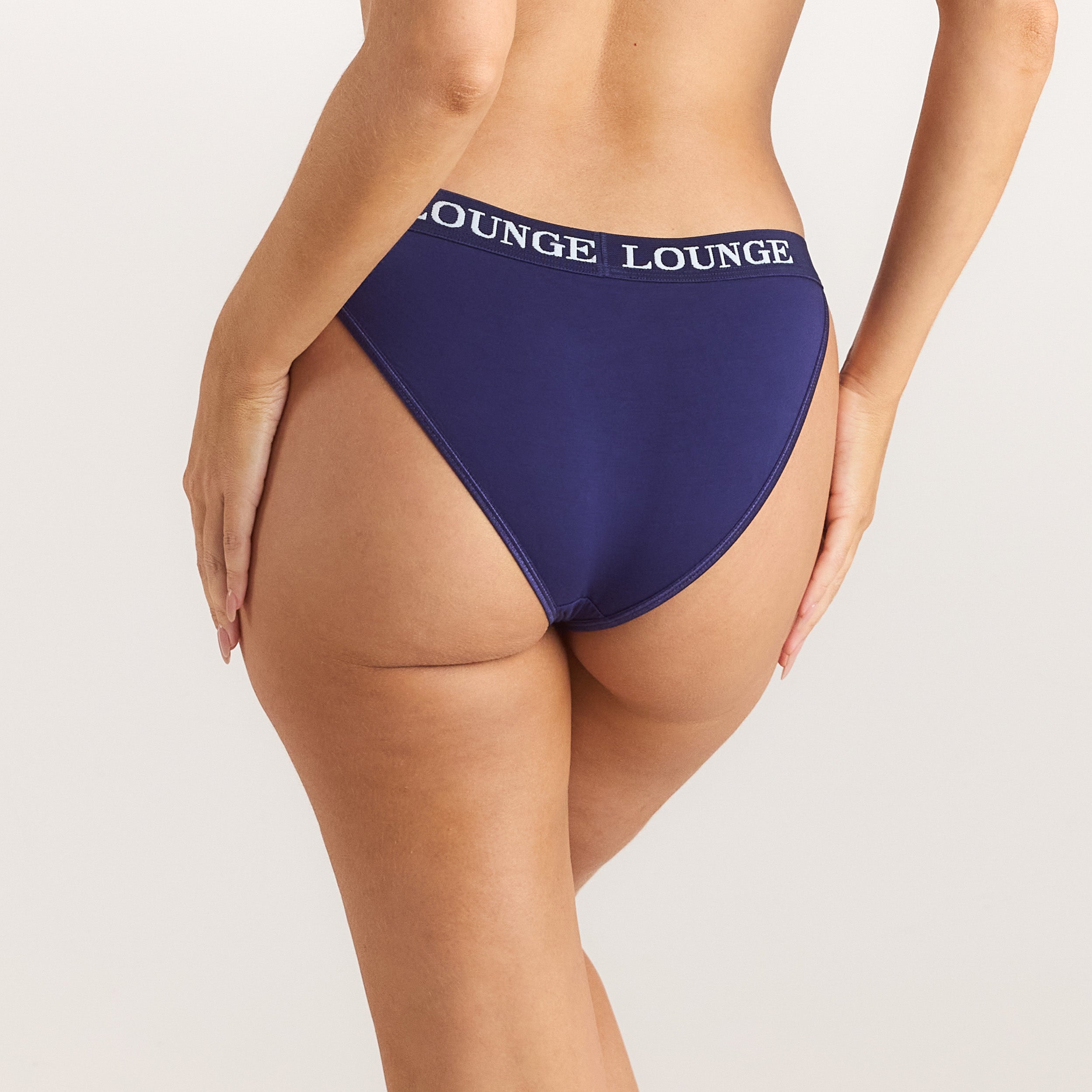 Bamboo Triangle Trusser | Bamboo Triangle Trusser - Navy