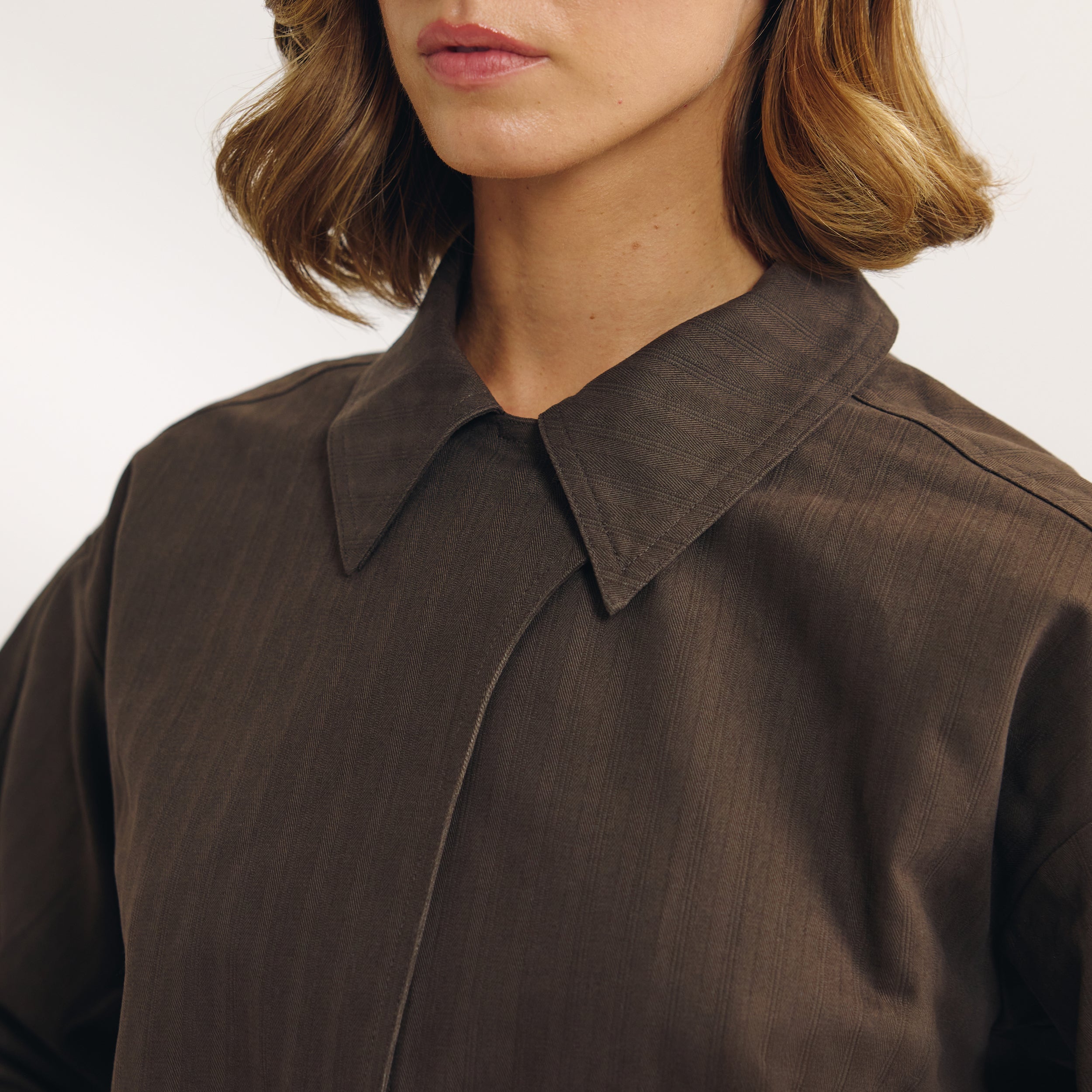 Jakke med knapdetaljer | Jakke med knapdetaljer - Mørkebrun