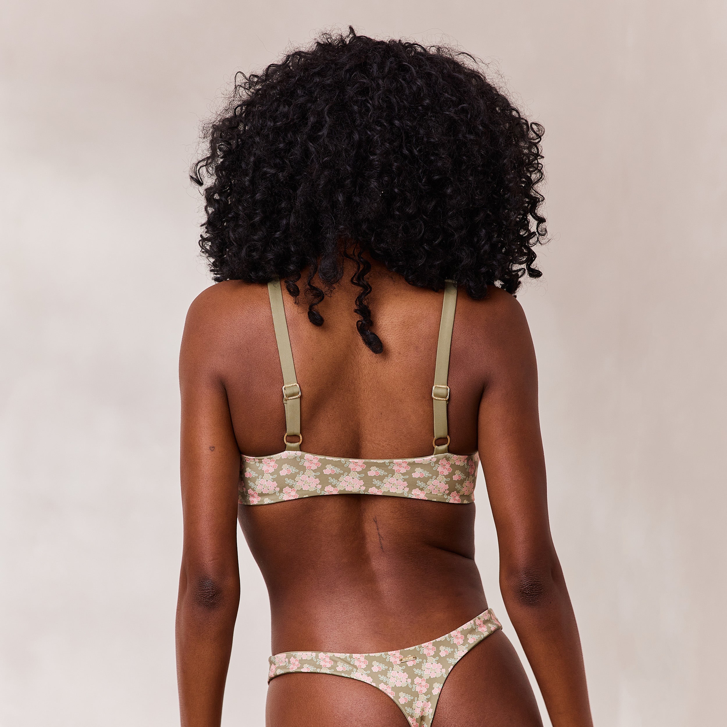 Vendbar Plunge Bikinitop | Vendbar Plunge Bikinitop - Grøn/Blomstret