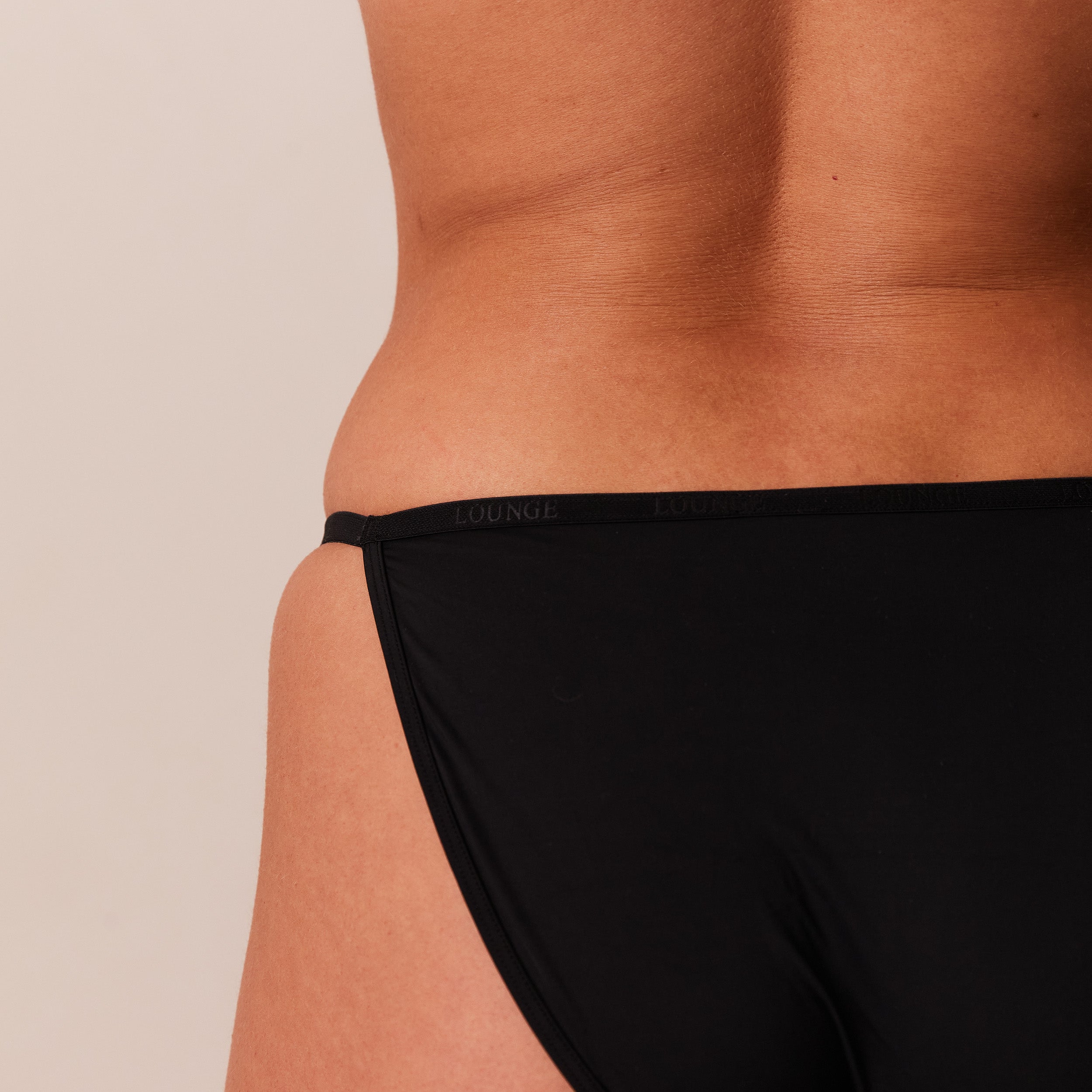 Your Everyday Trusser  | Kara, S