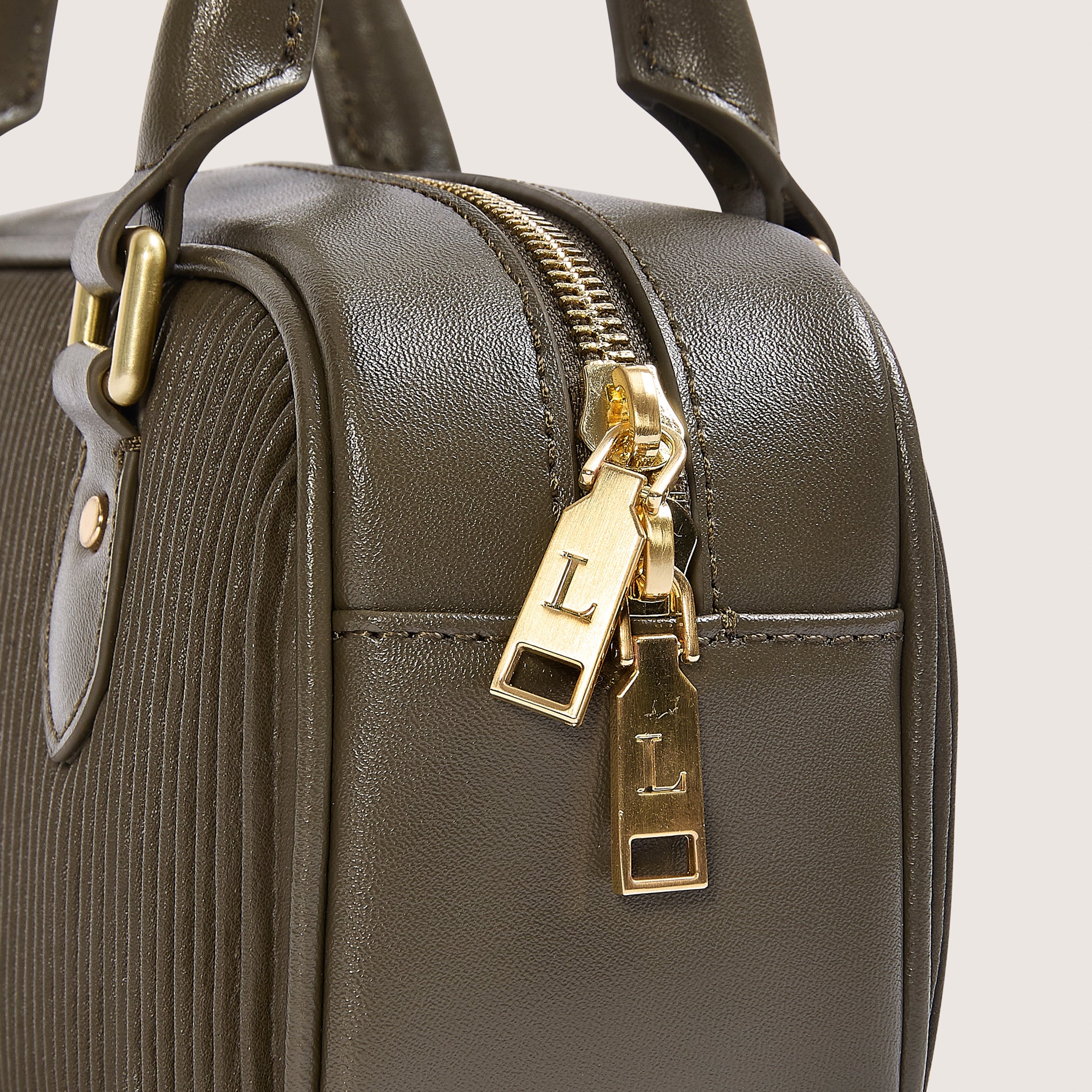 Annika Bowling Bag | Annika Bowling Bag - Oliven
