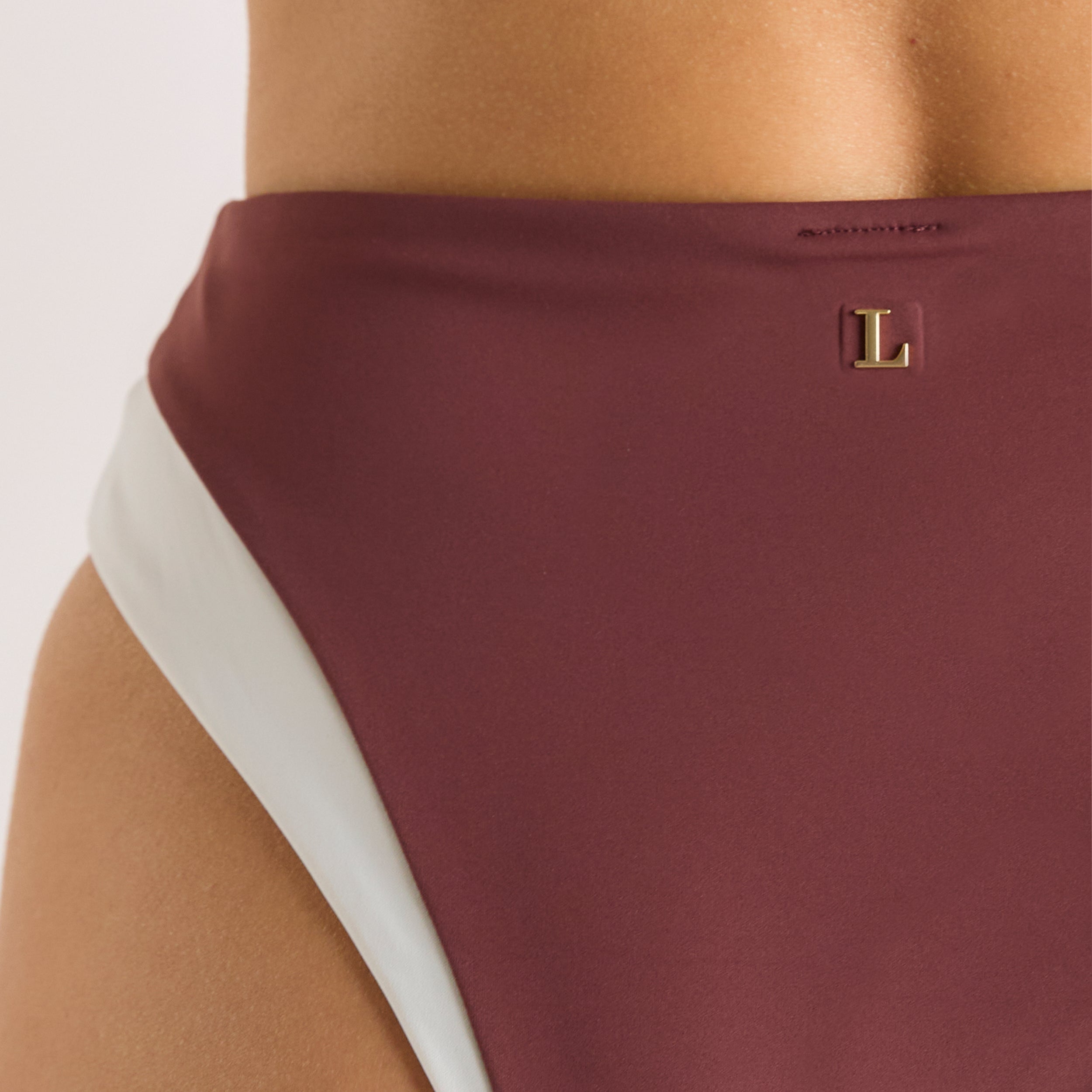 Monaco High-Waisted Brazilian Bikinitrusser | Monaco High-Waisted Brazilian Bikinitrusser - Blomme