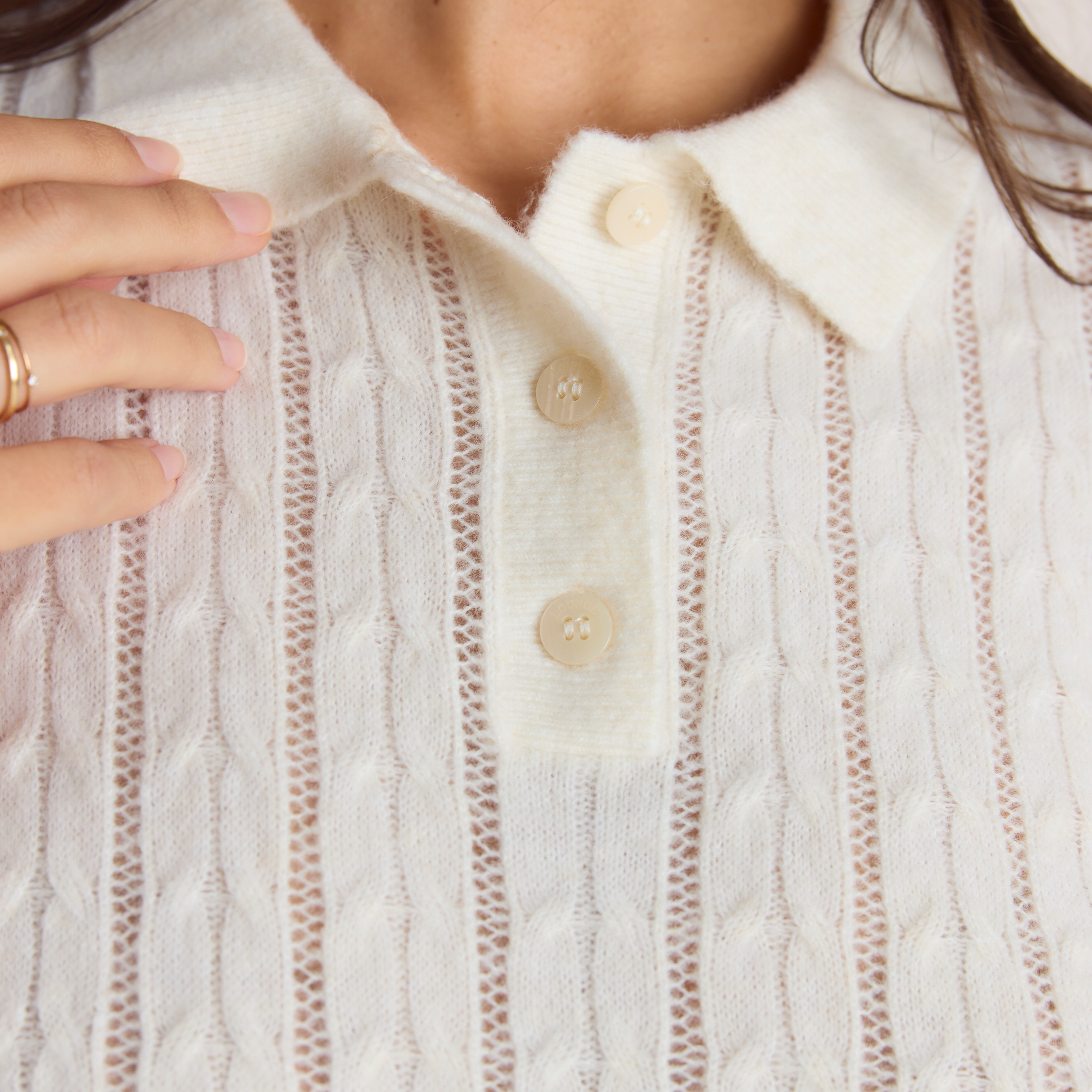 Sheer Strikket Polo-top | Sheer Strikket Polo-top - Creme