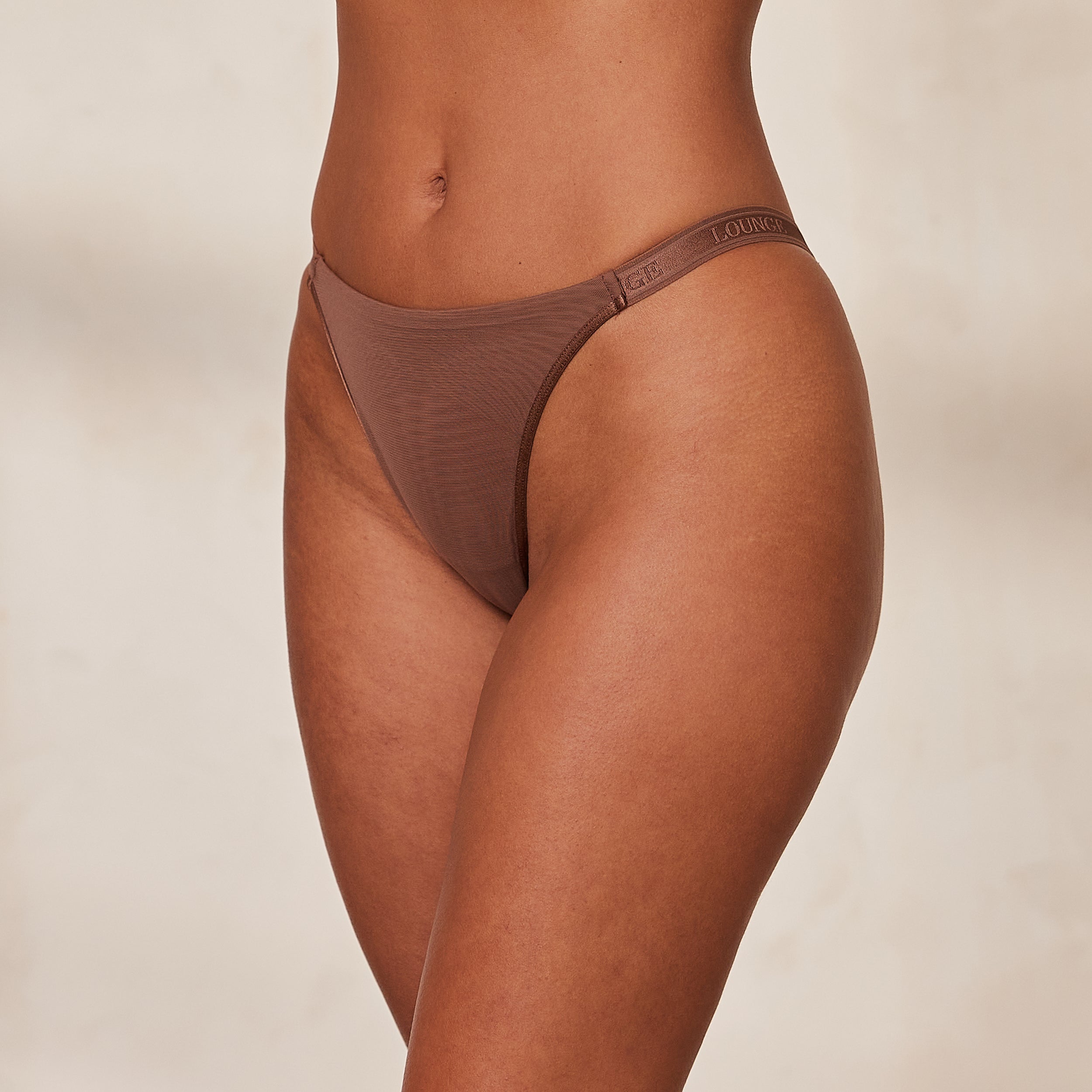 Smooth Mesh Trusser | Muriel, S