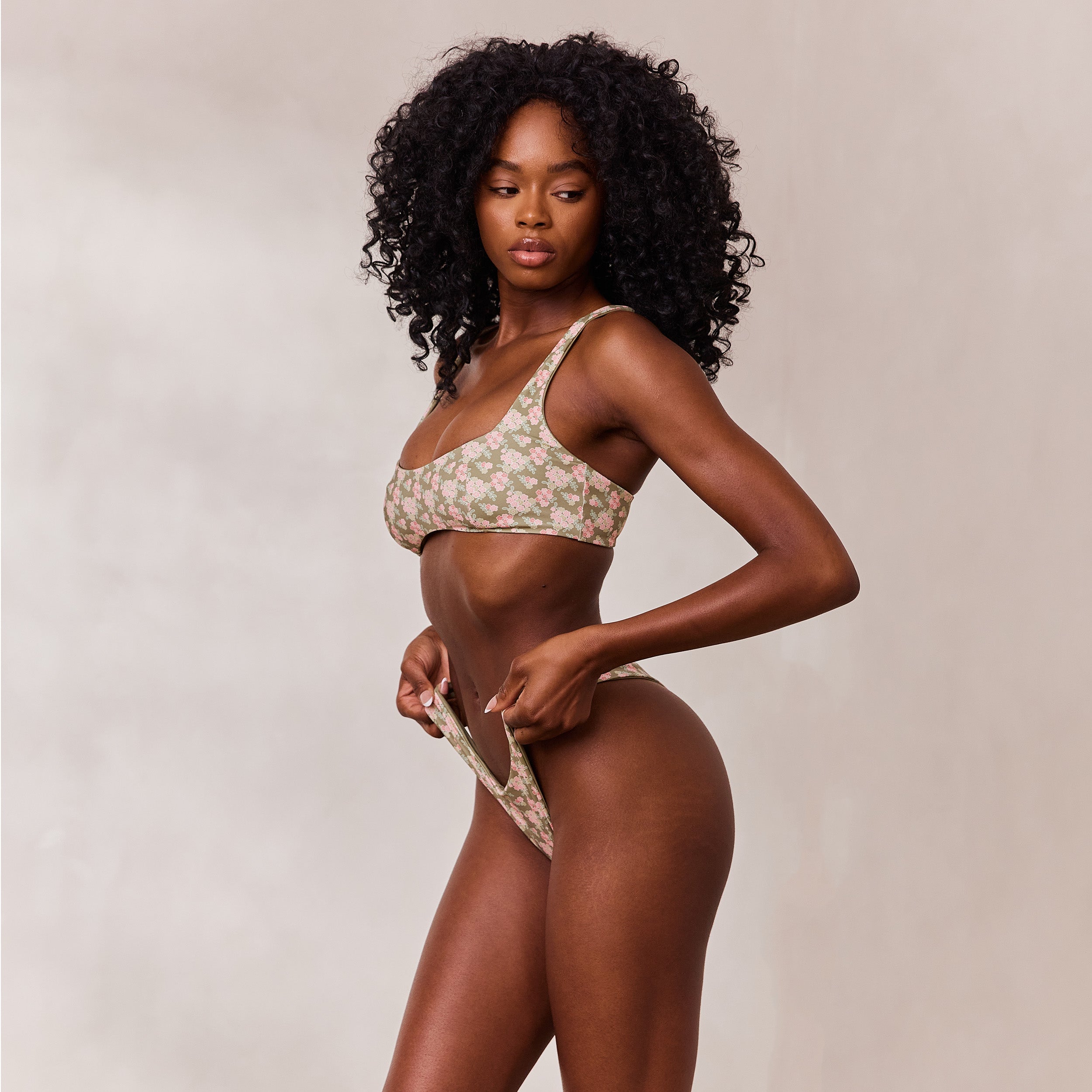 Vendbar Plunge Bikinitop | Vendbar Plunge Bikinitop - Grøn/Blomstret