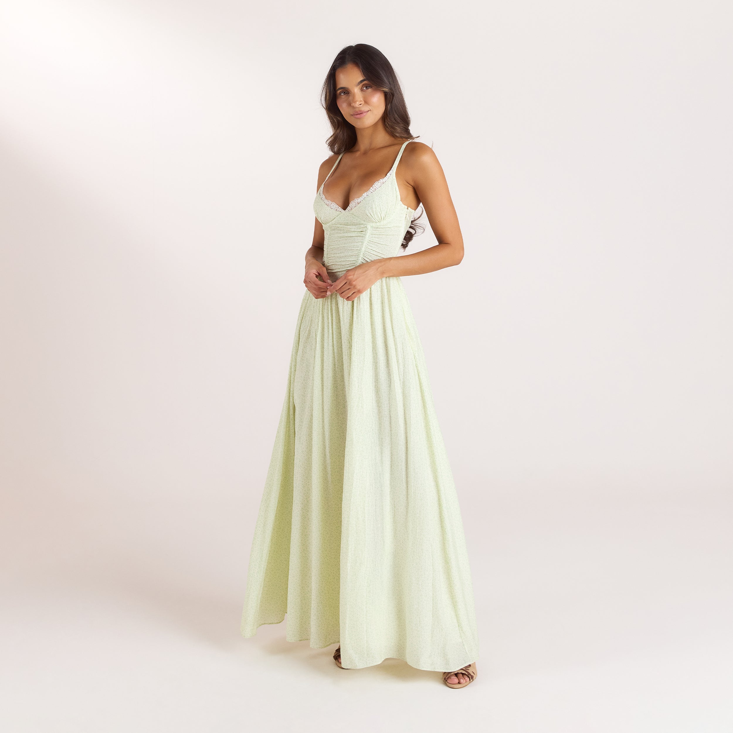 Wired Plunge Maxi-kjole | Wired Plunge Maxi-kjole - Blomstret Creme