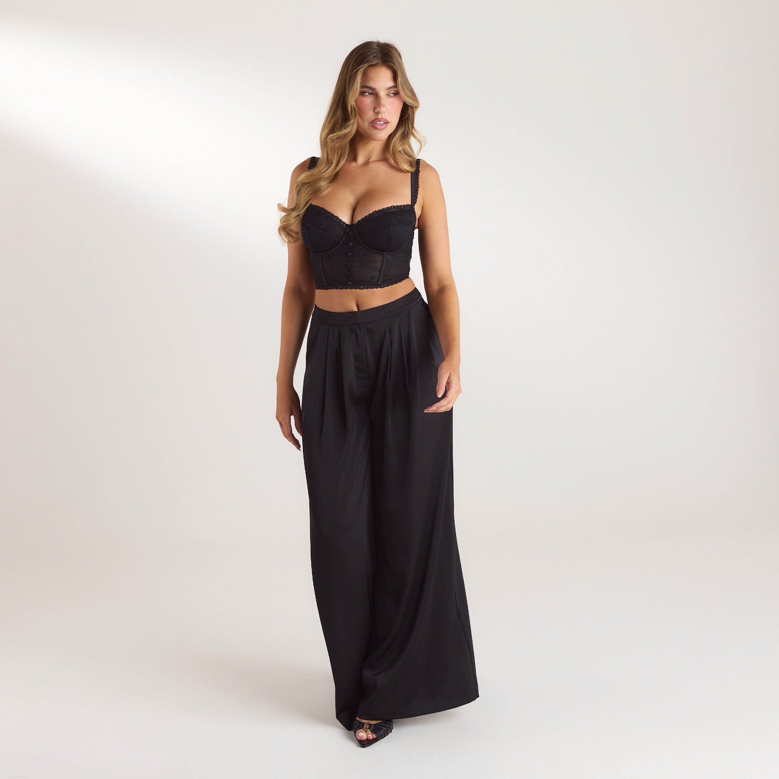 Satin Pleated Bukser | Satin Pleated Bukser - Sort