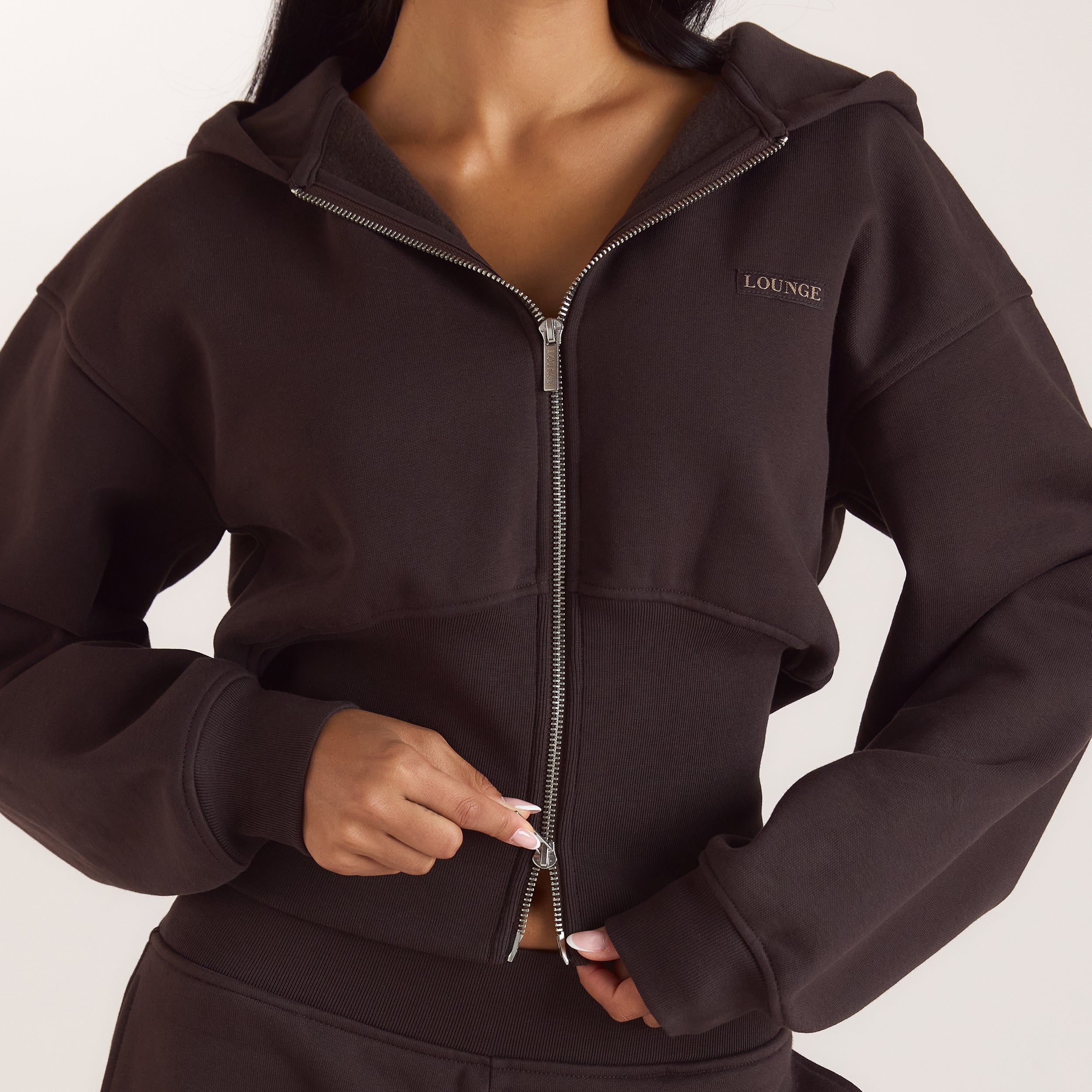 Zip-Up Hoodie med tætsiddende talje | Zip-Up Hoodie med tætsiddende talje - Mørk Chokolade