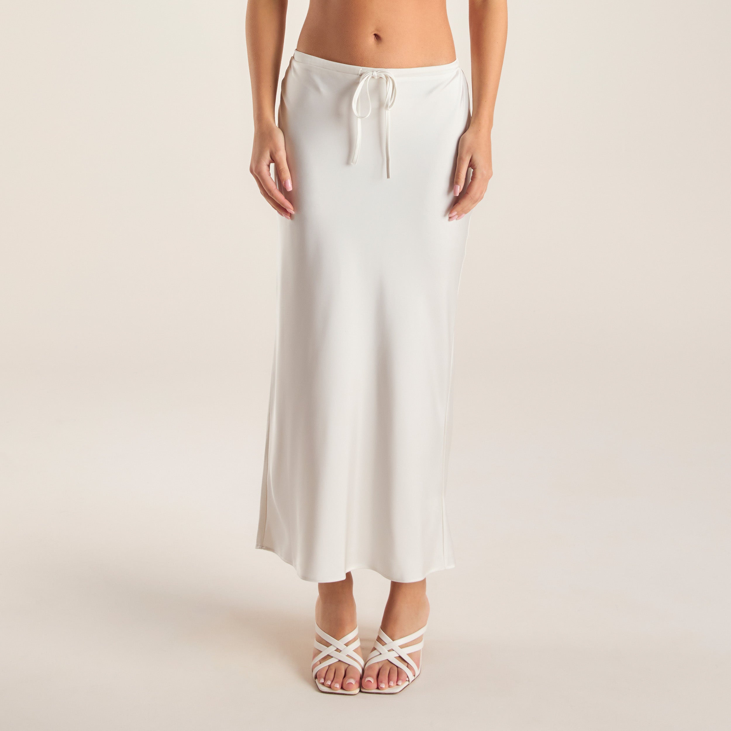 Satin Maxi Skirt | Satin Maxi Skirt - Råhvid