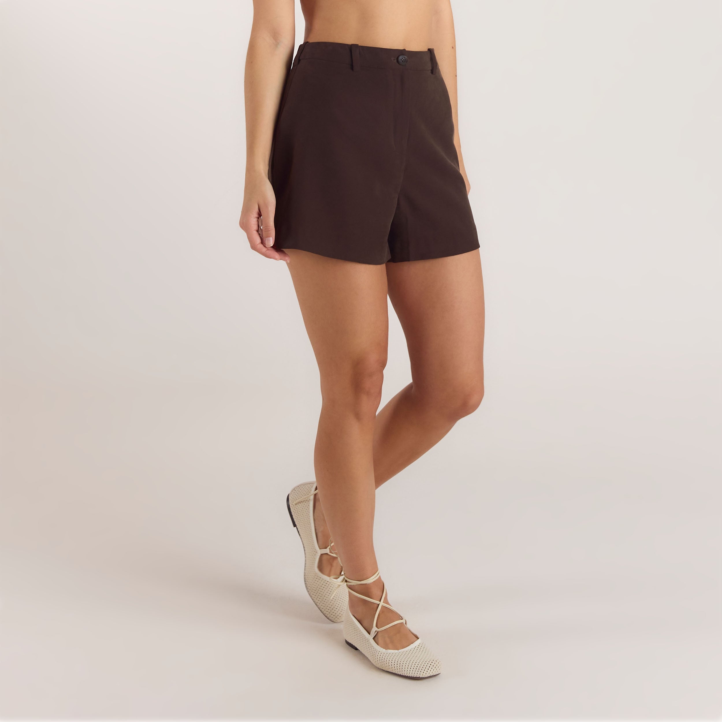Højtaljede Tailored Shorts | Højtaljede Tailored Shorts - Chokolade