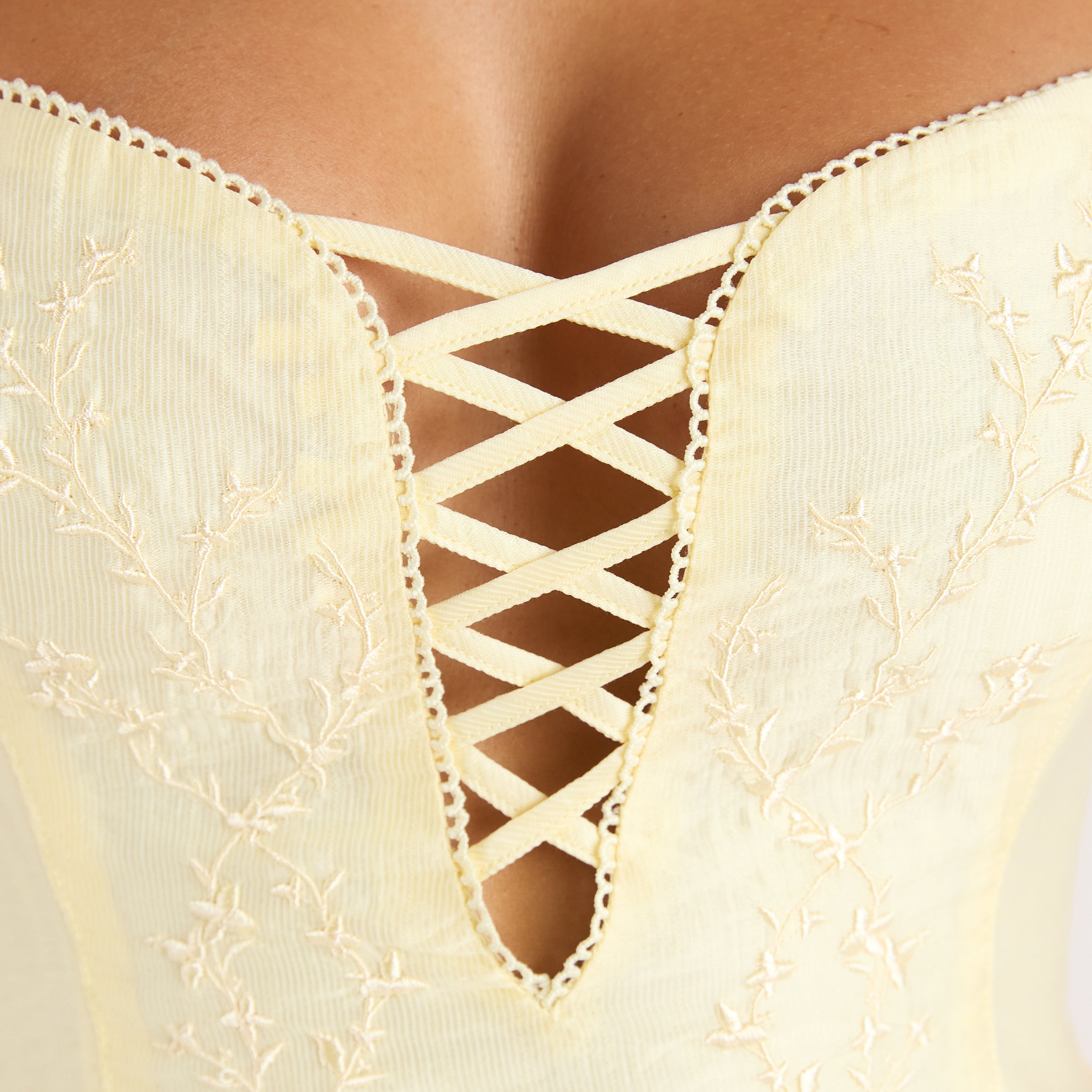 Embroidered Lace-Up Maxi-kjole | Embroidered Lace-Up Maxi-kjole - Citrongul