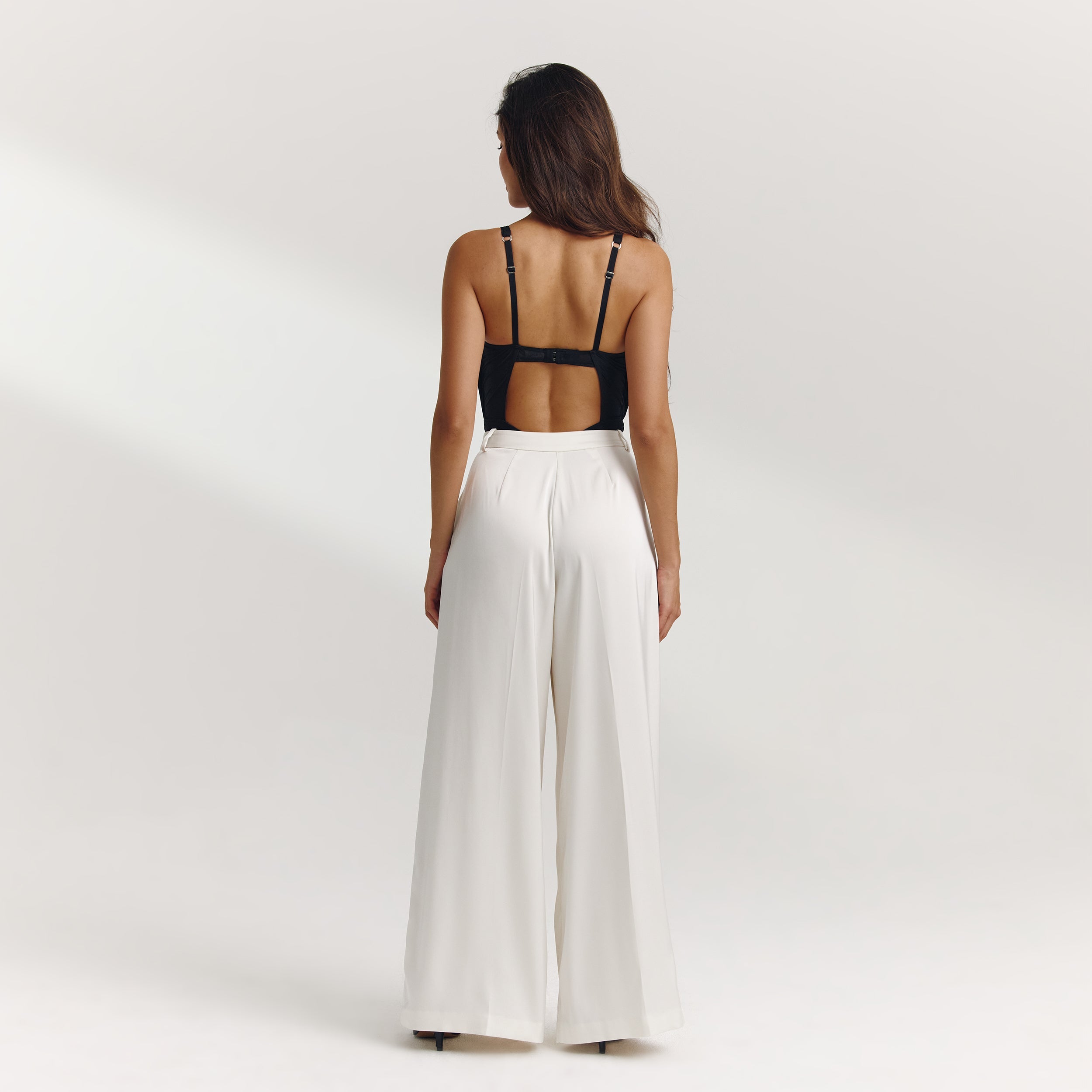 Plisseret Bodysuit i Mesh | Plisseret Bodysuit i Mesh - Sort