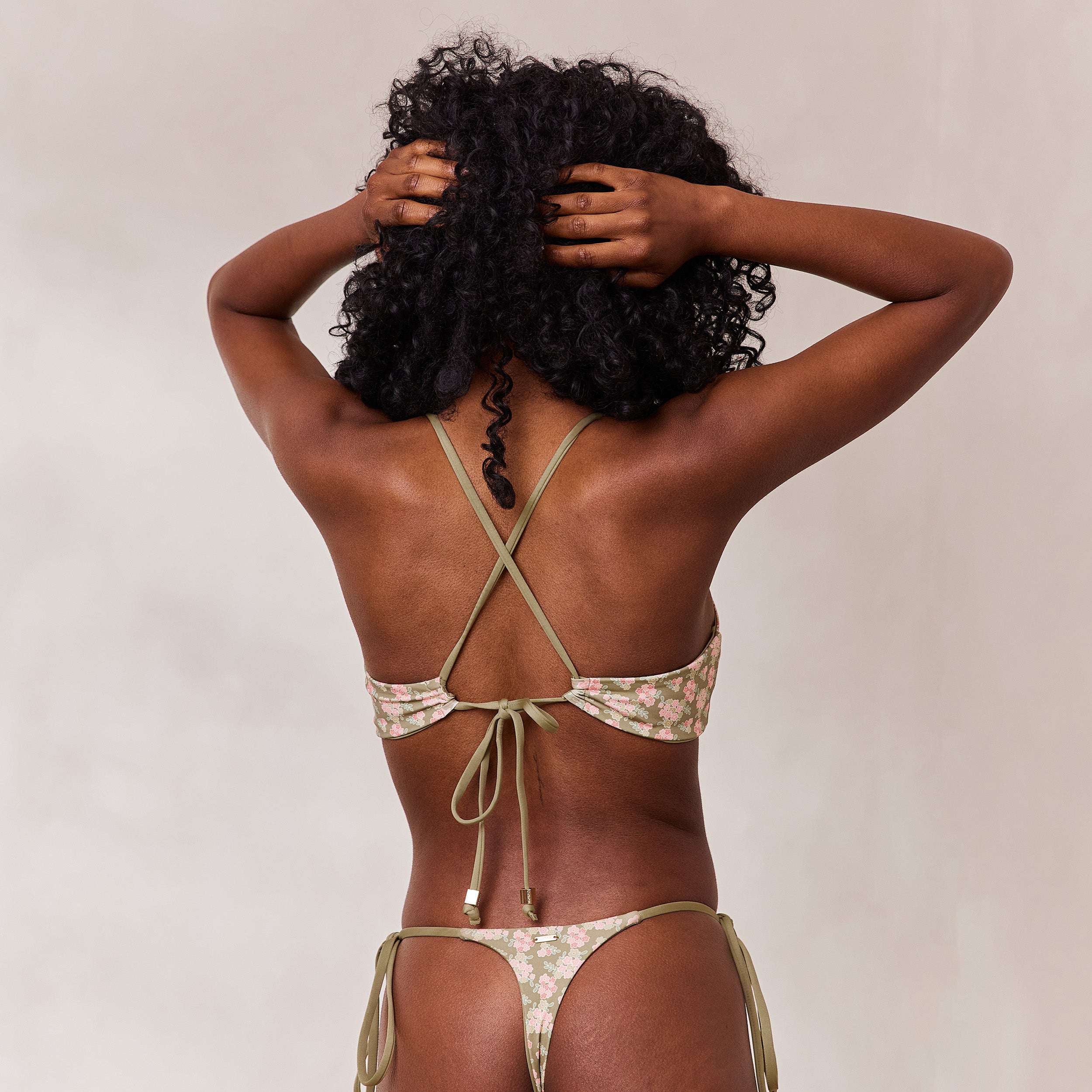 Vendbar Bralette Bikinitop | Vendbar Bralette Bikinitop - Grøn/Blomstret