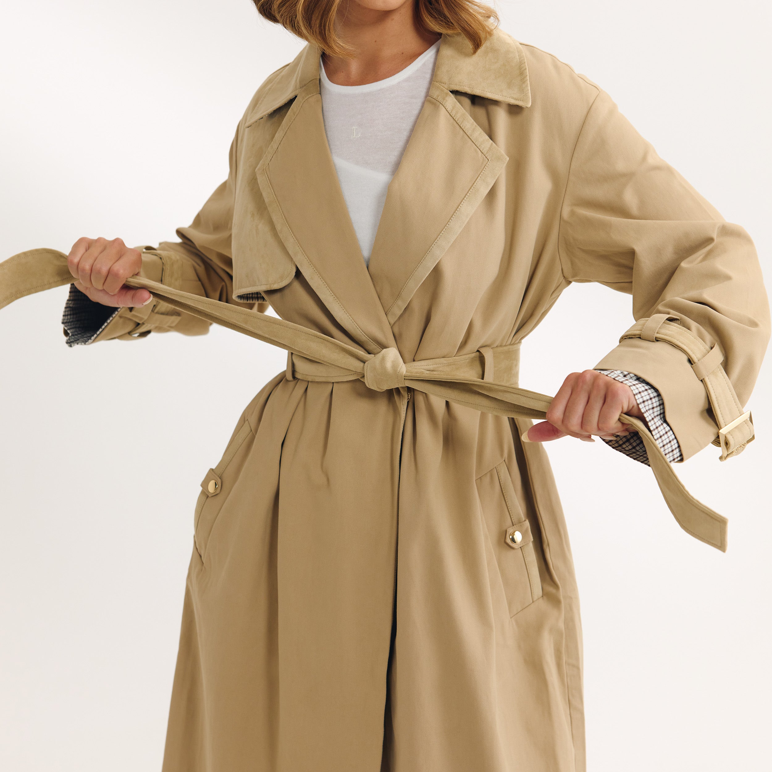 Trenchcoat med suedette-detaljer | Trenchcoat med suedette-detaljer - Sand