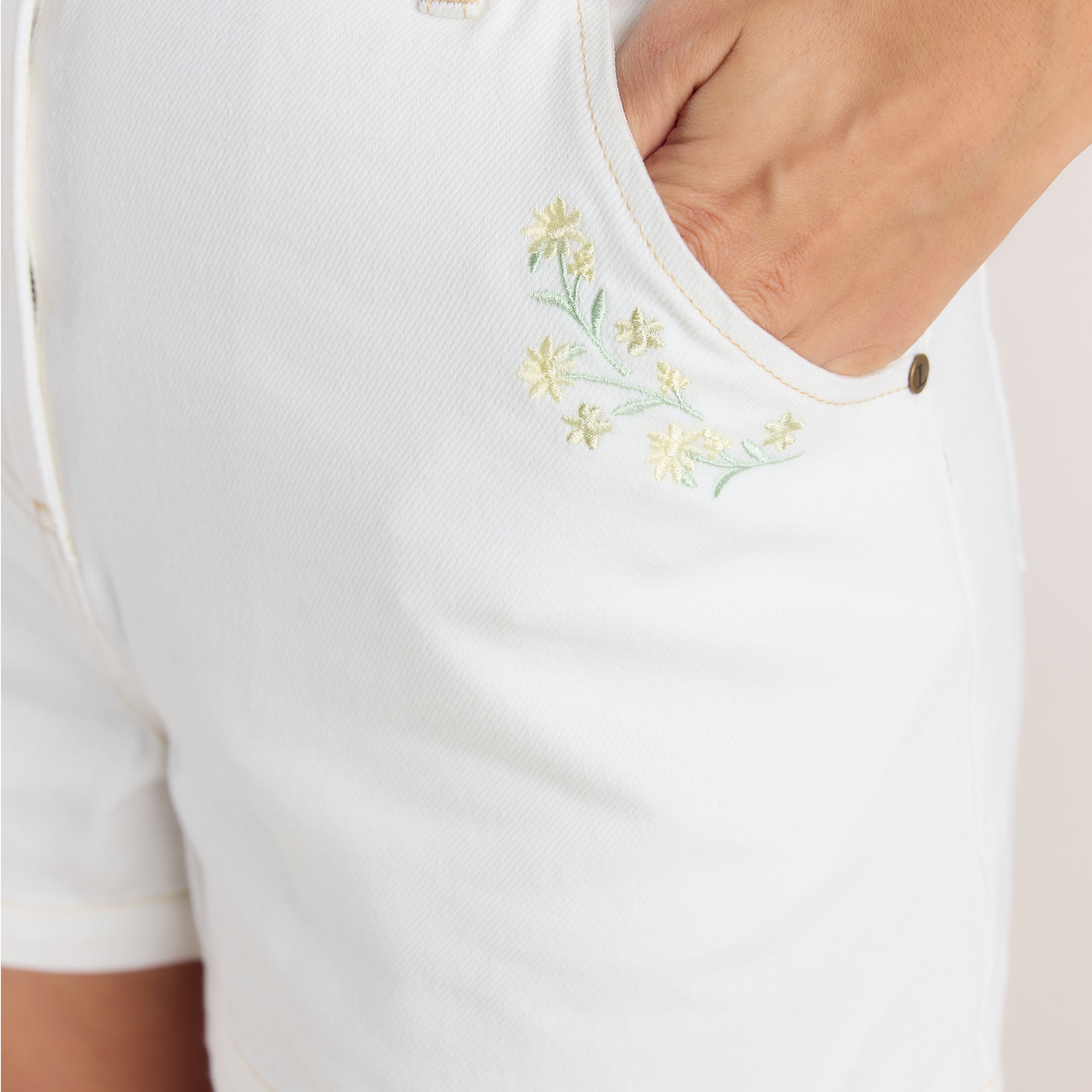 Broderede Denimshorts | Broderede Denimshorts - Hvid